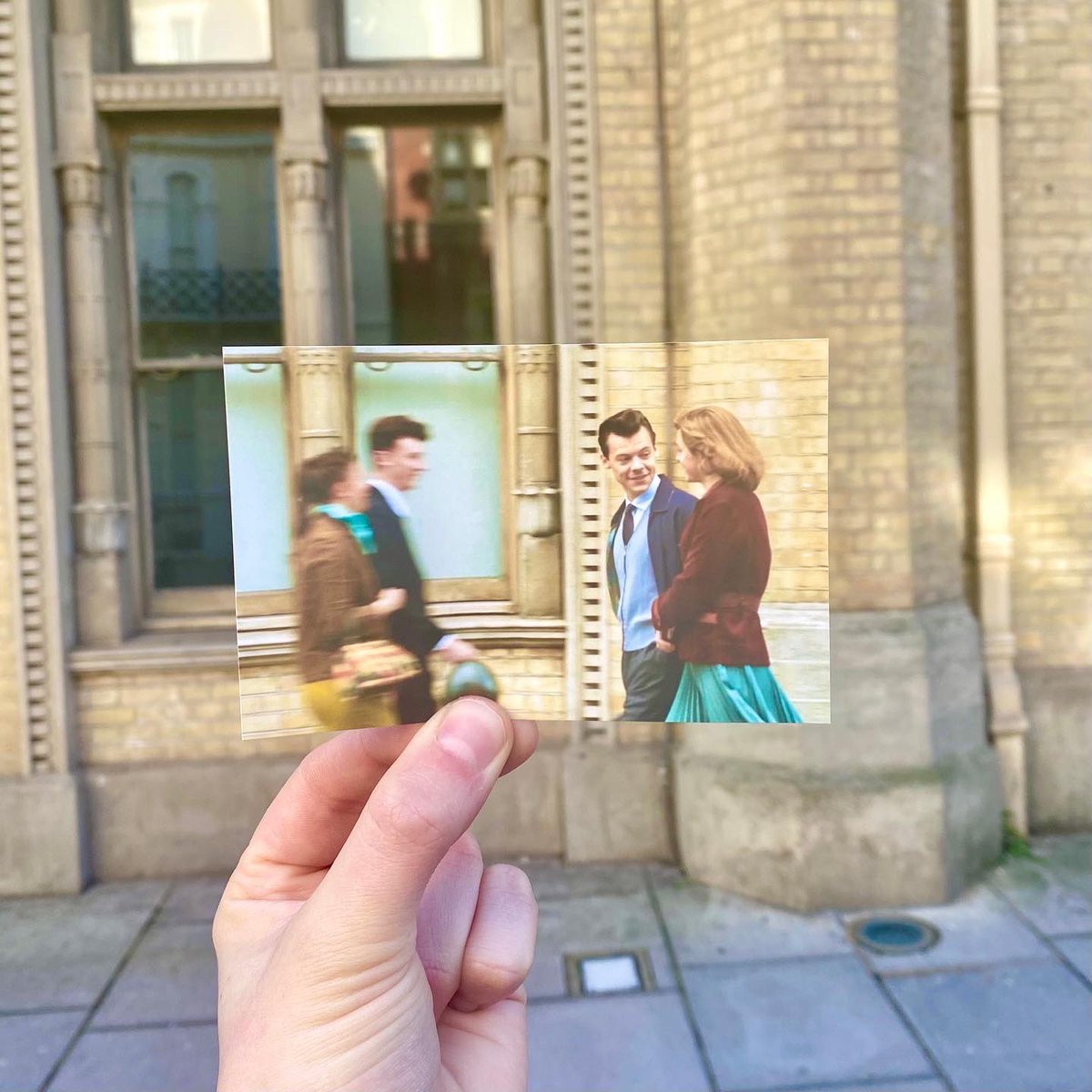 PrimeVideo's tweet photo. Tom and Marion on a date, captured by SteppingThroughFilm/IG 📸 https://t.co/eIy3LUkyKW