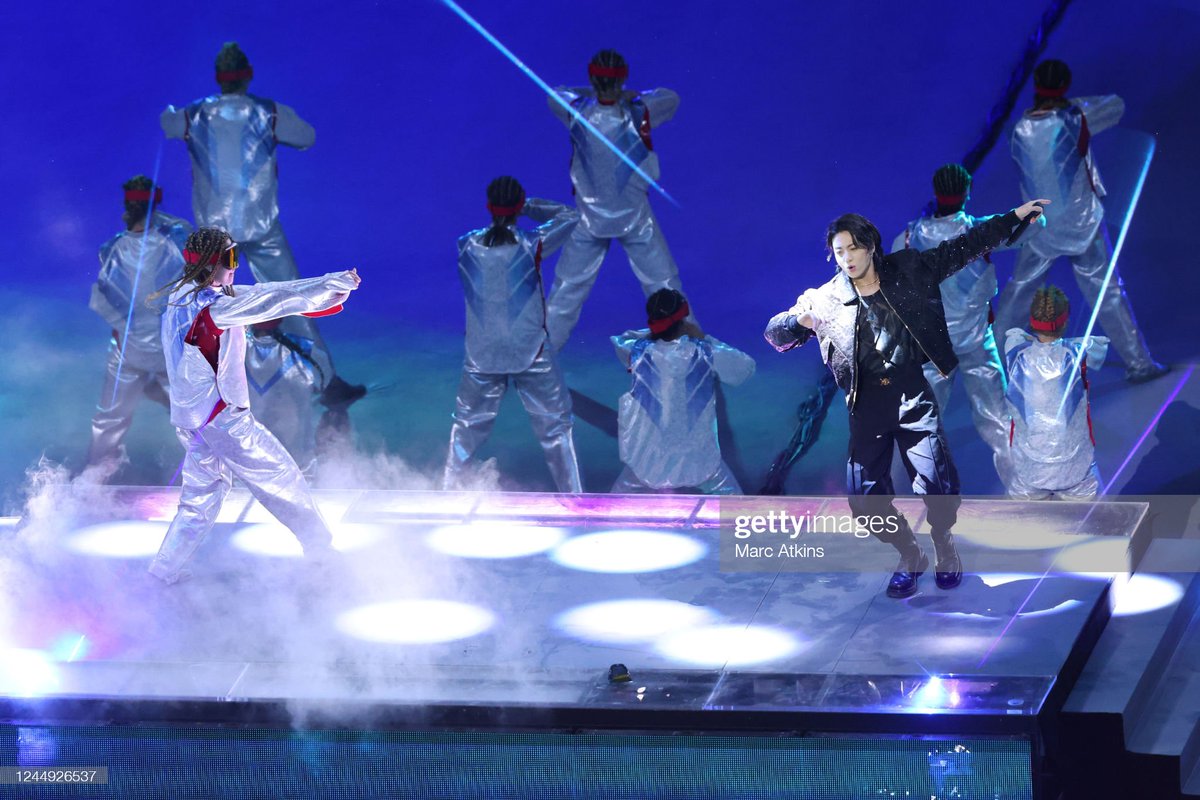 ARAB5_ARMY's tweet photo. صور getty images المتنوعة من أداء Dreamers في افتتاحية كأس العالم 2022 في قطر - 6 - https://t.co/fVi0RfiMTA