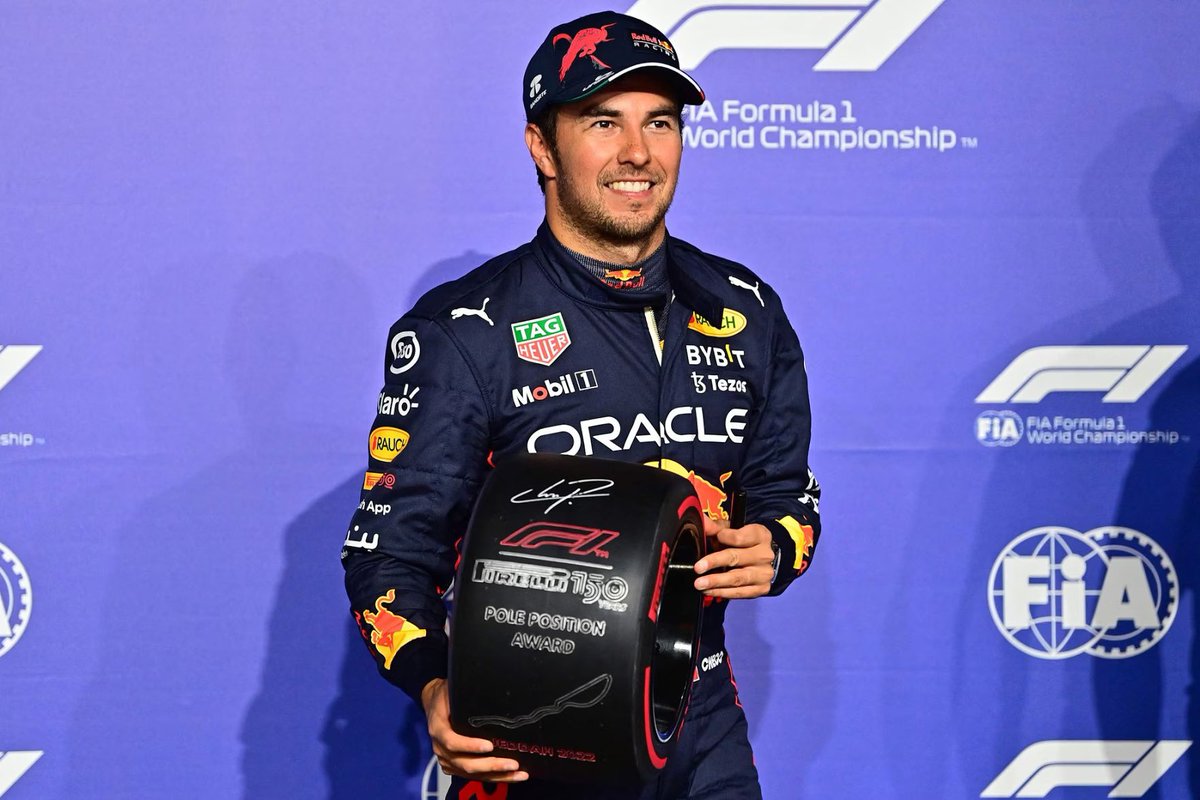 diegofmejia's tweet photo. Checo Pérez debe sentirse orgulloso de su 2022. Su primera pole, ganar Mónaco, rey de los circuitos urbanos, quien más puntos marcó en carreras en condiciones de pista cambiantes. Su rendimiento tensó las cosas en Red Bull como no pasaba hace años y ya sabe sobre donde pisa. #F1 https://t.co/Hk6cm6DfO3