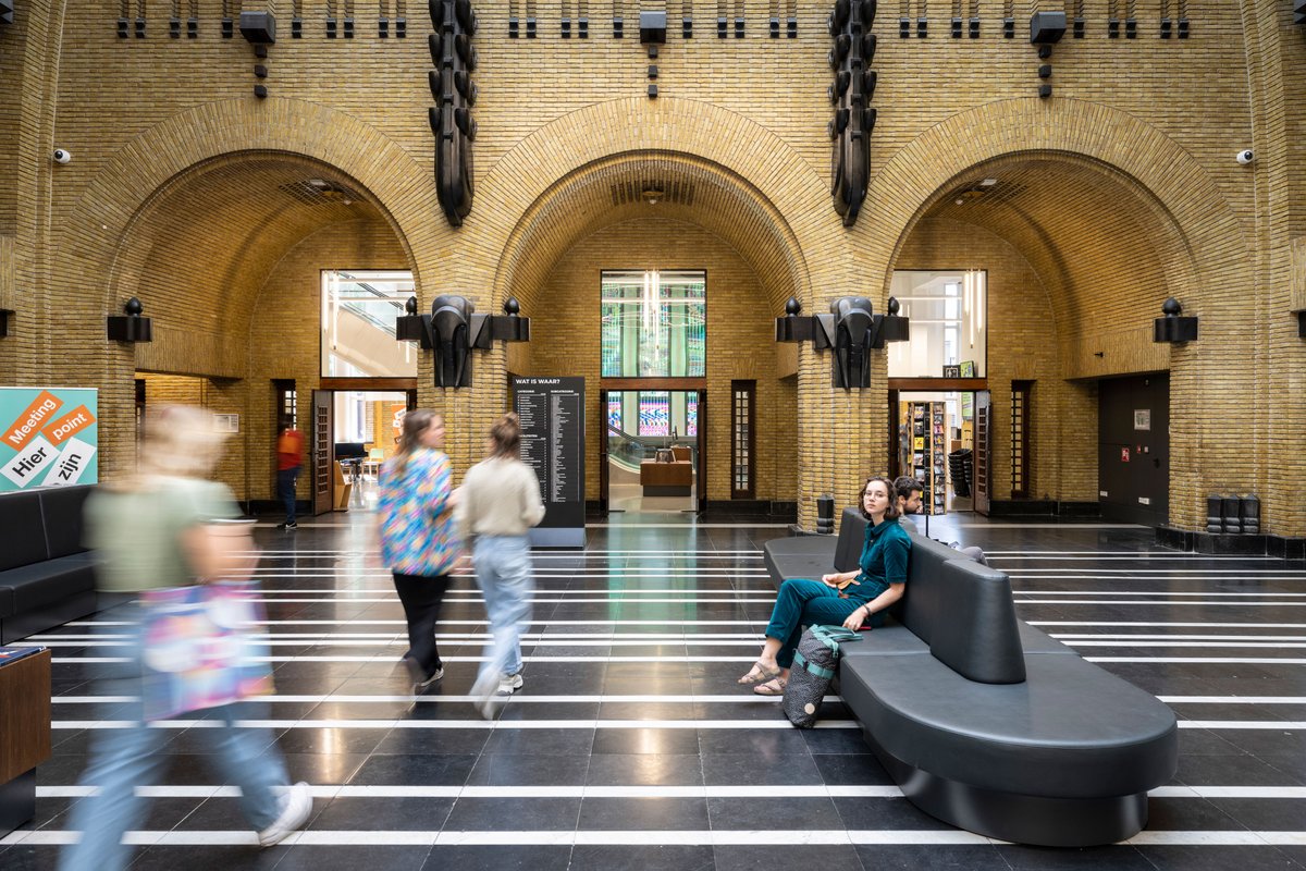 En de winnaar van de Publieksprijs van de Rietveldprijs is: Post Utrecht. Architectenbureau Rijnboutt en Zecc Architecten.
Foto's Bas van Setten