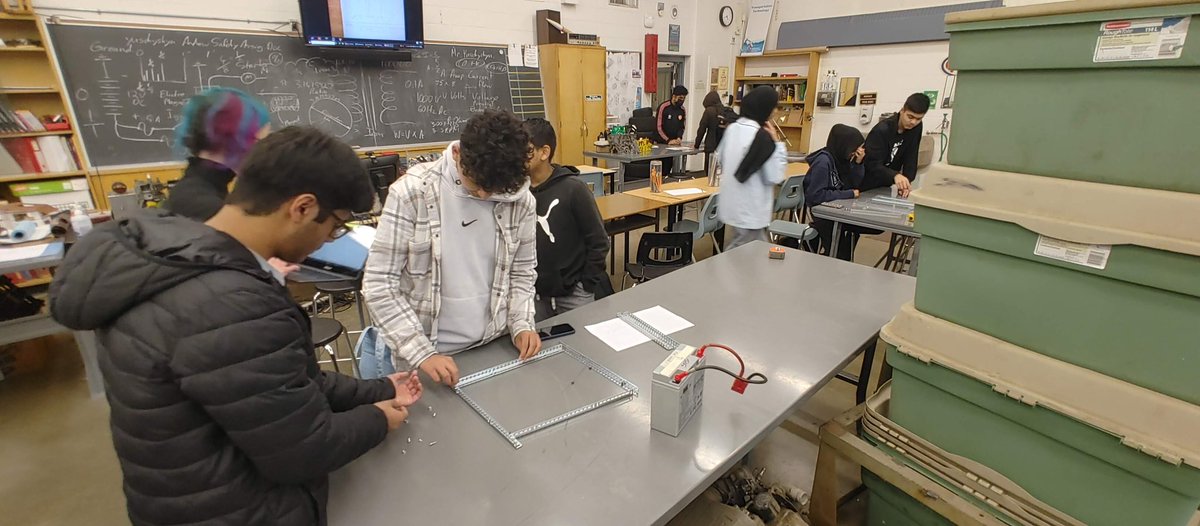 This week was our first training meeting of 2023! We’re super excited to have so many new members on board! #omgrobots #ChargedUp