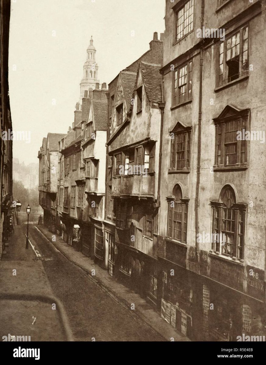 arisroussinos's tweet photo. We experience London as a Victorian city, but the Victorians themselves inhabited a still partly medieval and Tudor streetscape: this doesn’t really come across in TV/film adaptations https://t.co/R7PXTQ93G9