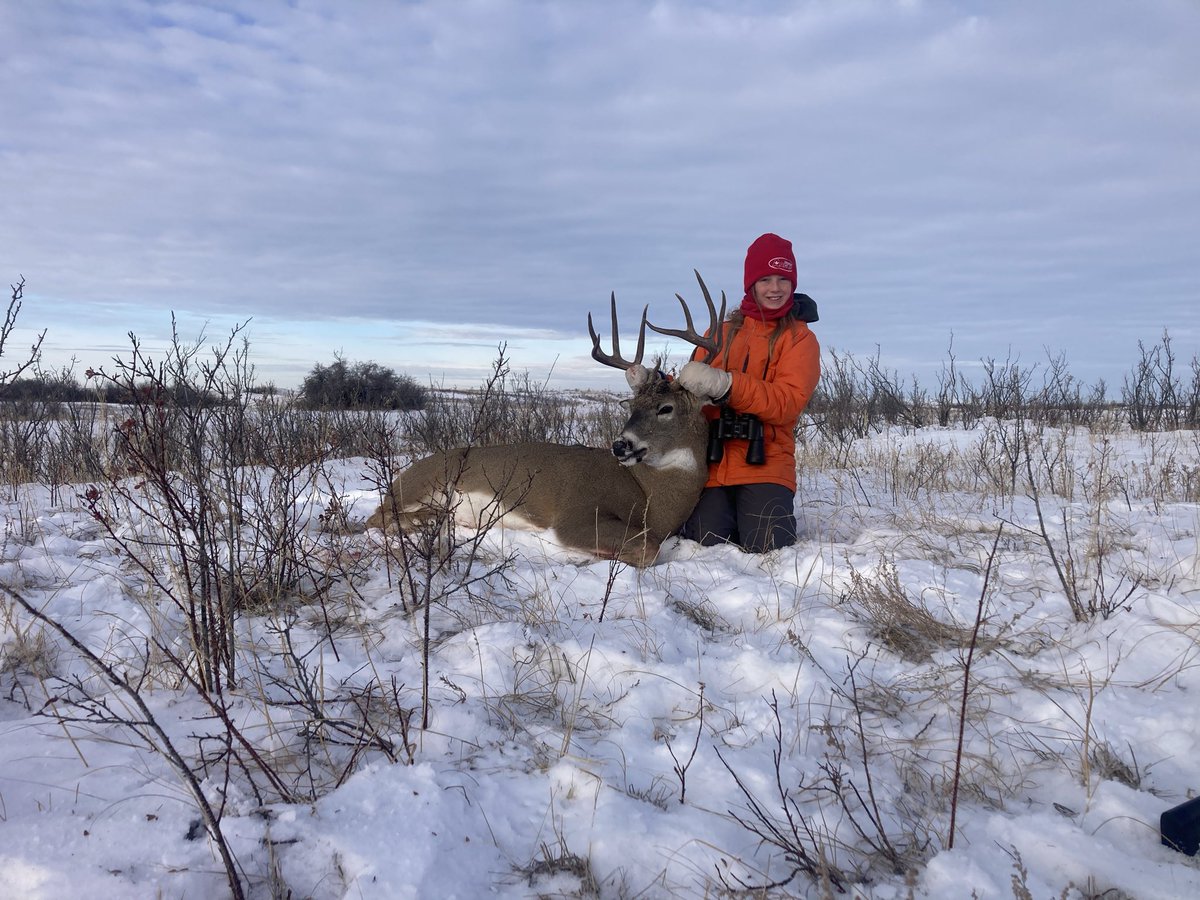 Pittmanholdings's tweet photo. Middle daughter gets the first one under her belt. The smile says it all. #seasonedpro https://t.co/GYCoGmGvP2