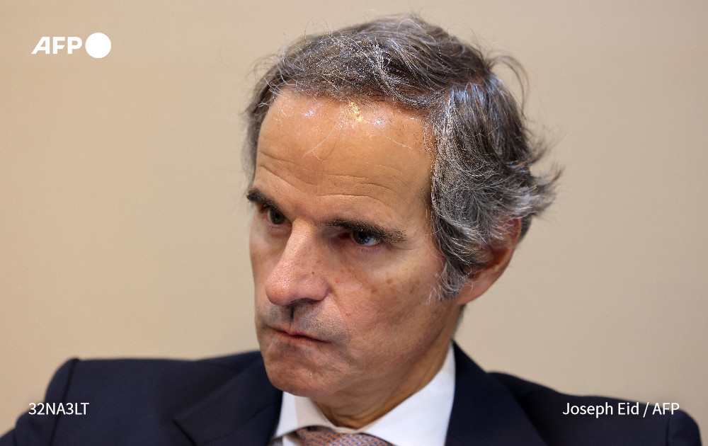 AFPespanol's tweet photo. #ÚLTIMAHORA El Jefe del OIEA denuncia ataques "deliberados y selectivos" en central nuclear de Zaporiyia, en Ucrania #AFP https://t.co/96Ax7OGB2Z
