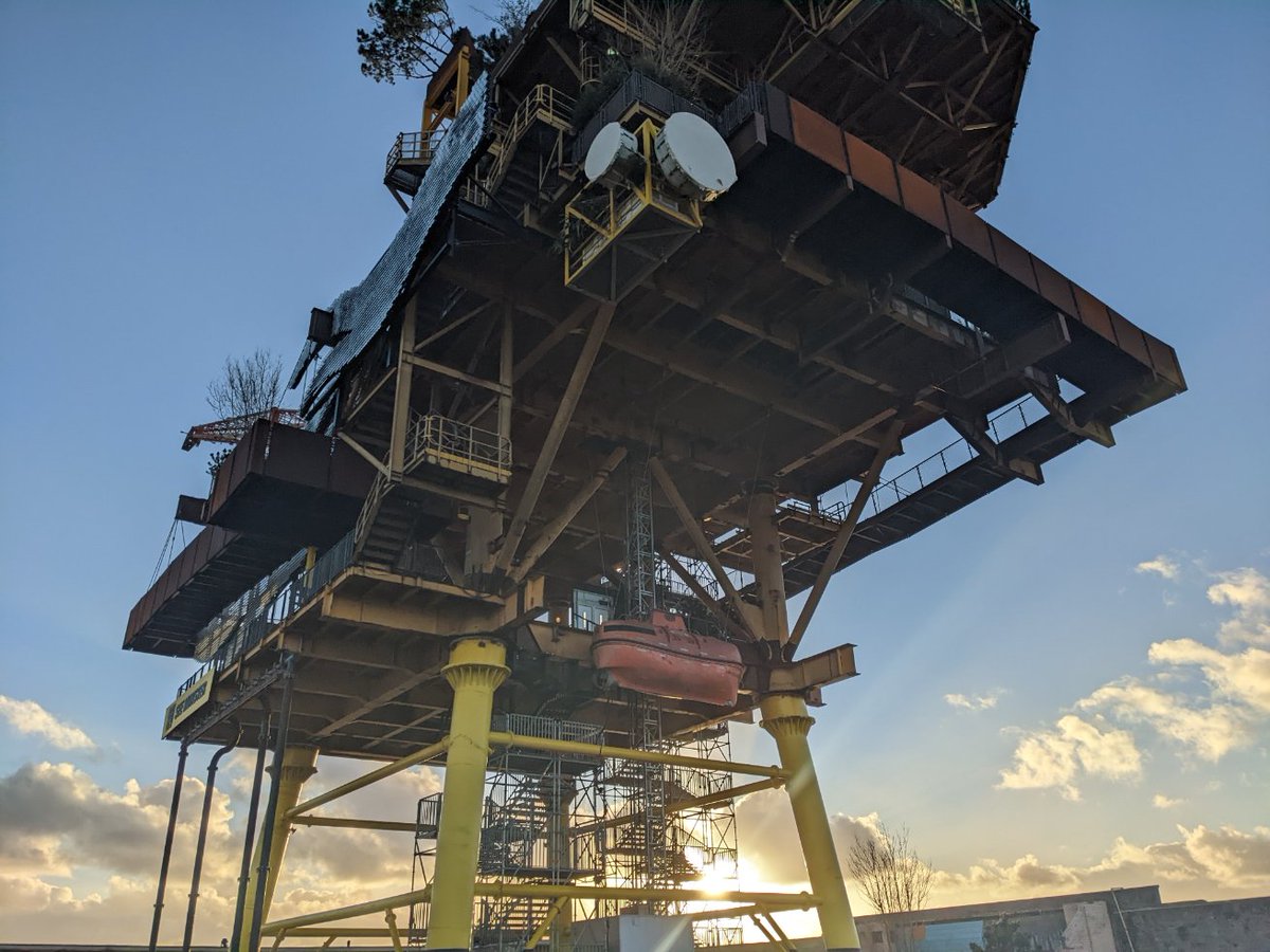 Ola_Michalec's tweet photo. Sunday trip to glorious Weston to check out some grim infrastructure 🧌🌊 #SeeMonster #grimart https://t.co/USV7iGdAYb