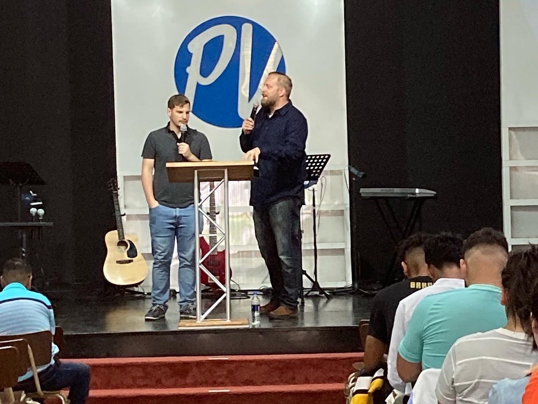 _daniel_rice's tweet image. Goodbye for now #argentina🇦🇷  It was a great encouragement to see the incredible ways God is using you in His rescue plan for humanity, and even more exciting to see the momentum building to even more amazing things ahead for the gospel there! Thanks for the invitation to share!