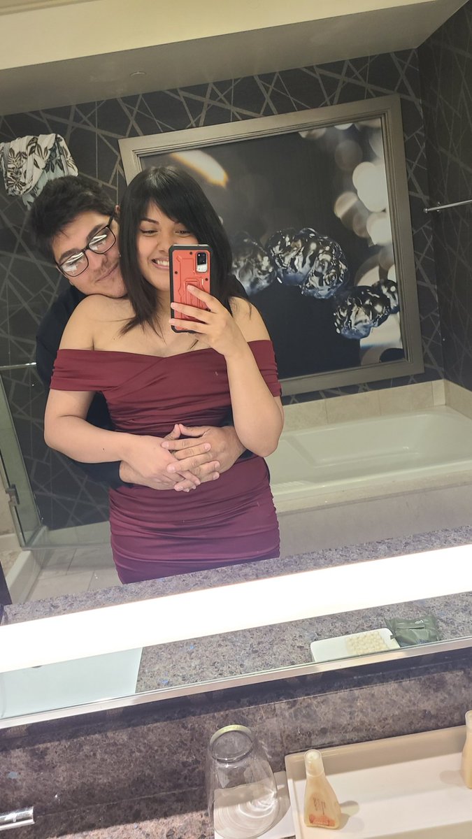 uncivilsmom's tweet photo. Y'all all I can say is @Ghogert cleans up well and is looking snazzy in that outfit. His gf is gorgeous and they are the cutest couple! 😍🥰 https://t.co/H3Y7X6Ob2o