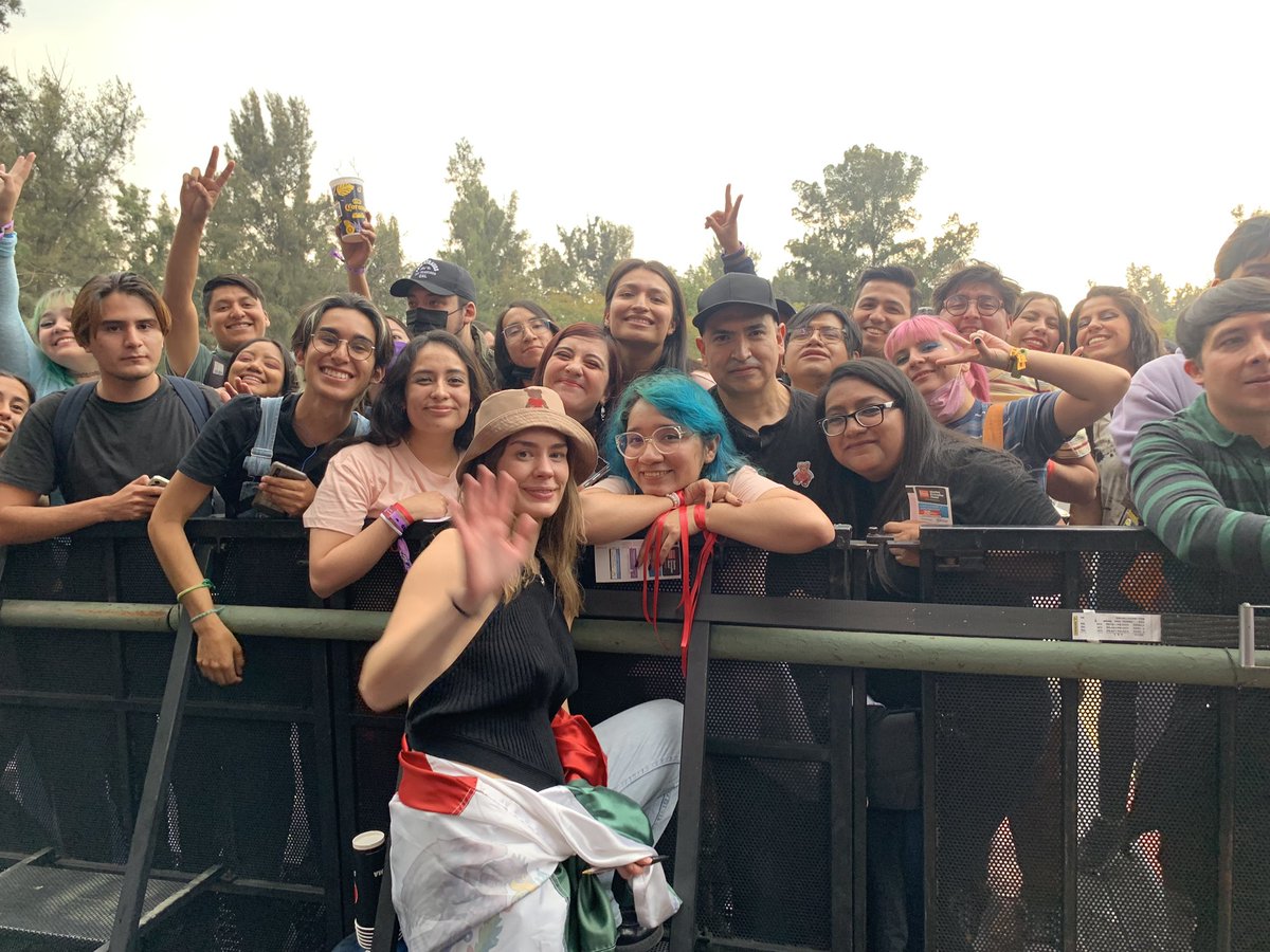 Anna of the North Mexico tweet media