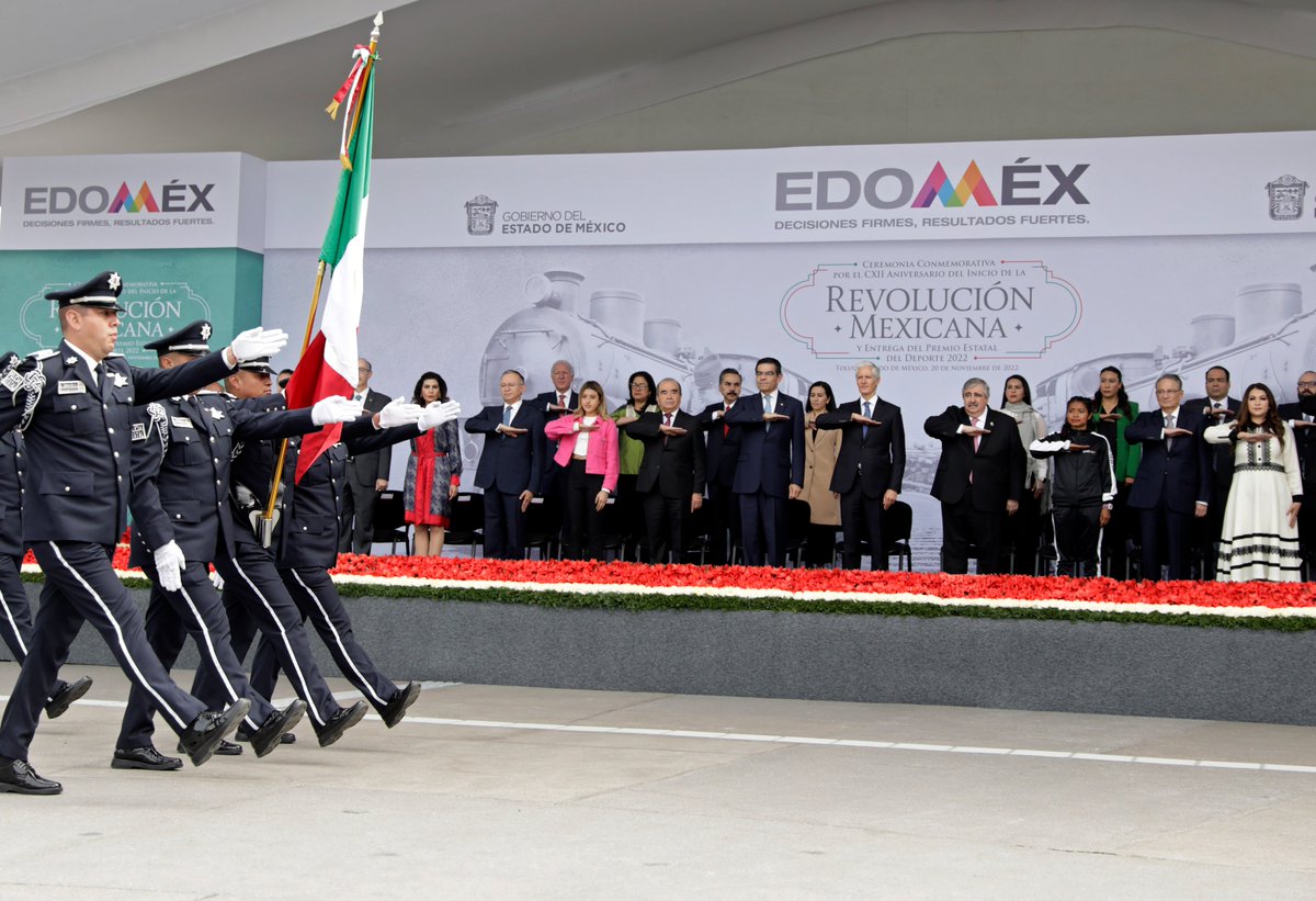 Conmemoramos el 112 Aniversario de la #RevoluciónMexicana, desde la Plaza de los Mártires, en Toluca. 🇲🇽