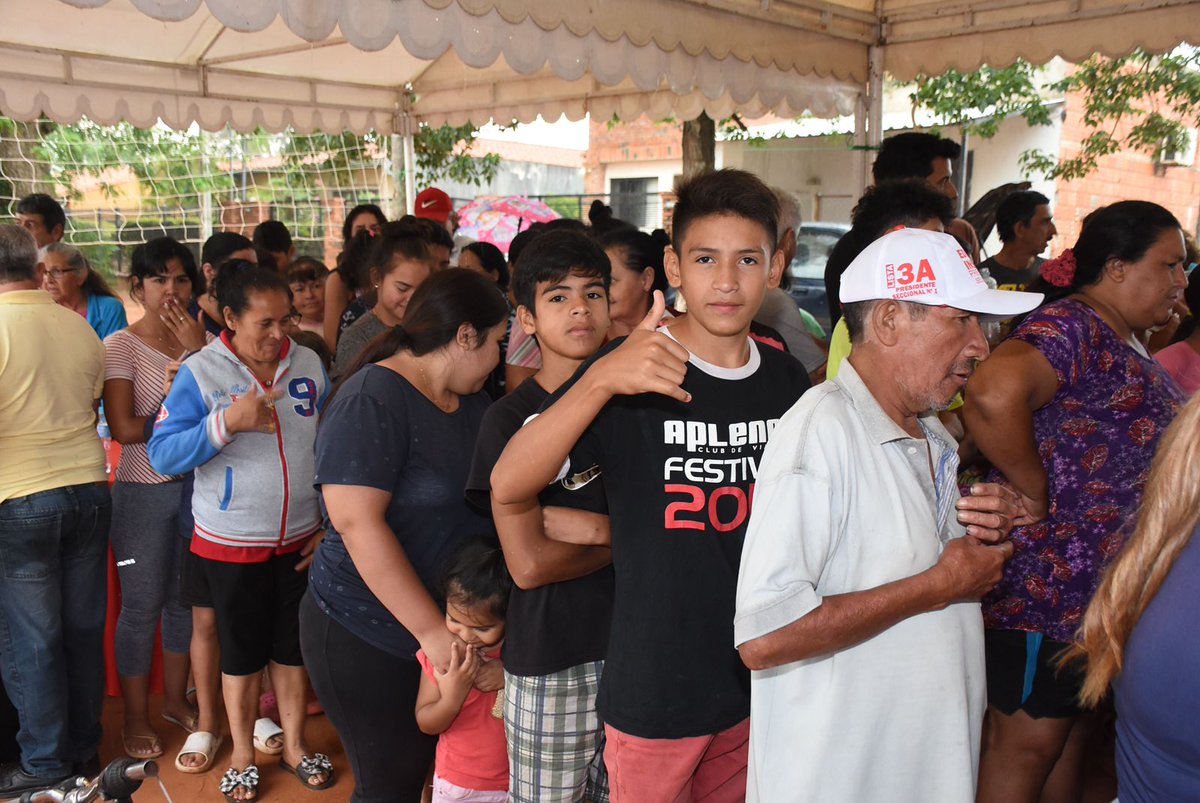 EdgarInsfranG's tweet photo. Jornada Comunitaria en la Plaza Maria Auxiliadora. Gestión y Servicio hasta la victoria final!!!
No sólo en épocas electorales debemos hacer eso, sino durante todo el año. https://t.co/gaKMFbISlb