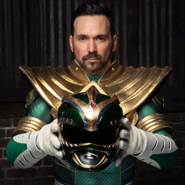 TheShaunDaly's tweet photo. Took sometime to see if this was legit. It is. First real childhood hero has gone. R.I.P. #JasonDavidFrank The original Green Ranger, White Ranger and the ultimate power ranger. May you find peace and let the power protect you. #ripjasondavidfrank #PowerRangers #powerranger https://t.co/jDtN8KV9jG