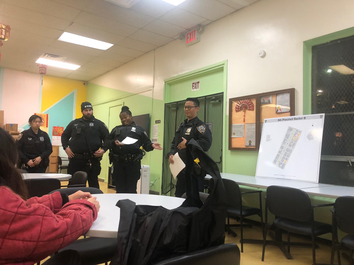 SaraRPCC's tweet photo. Thank you @NYPD5Pct and officers Dhundup, Smith (Conner and Li) for meeting with our community, answering our questions, and giving us information on the current situation. And for risking your personal safety on patrols.
Various signage for the park is apparently underway! https://t.co/rtHTt52mmG