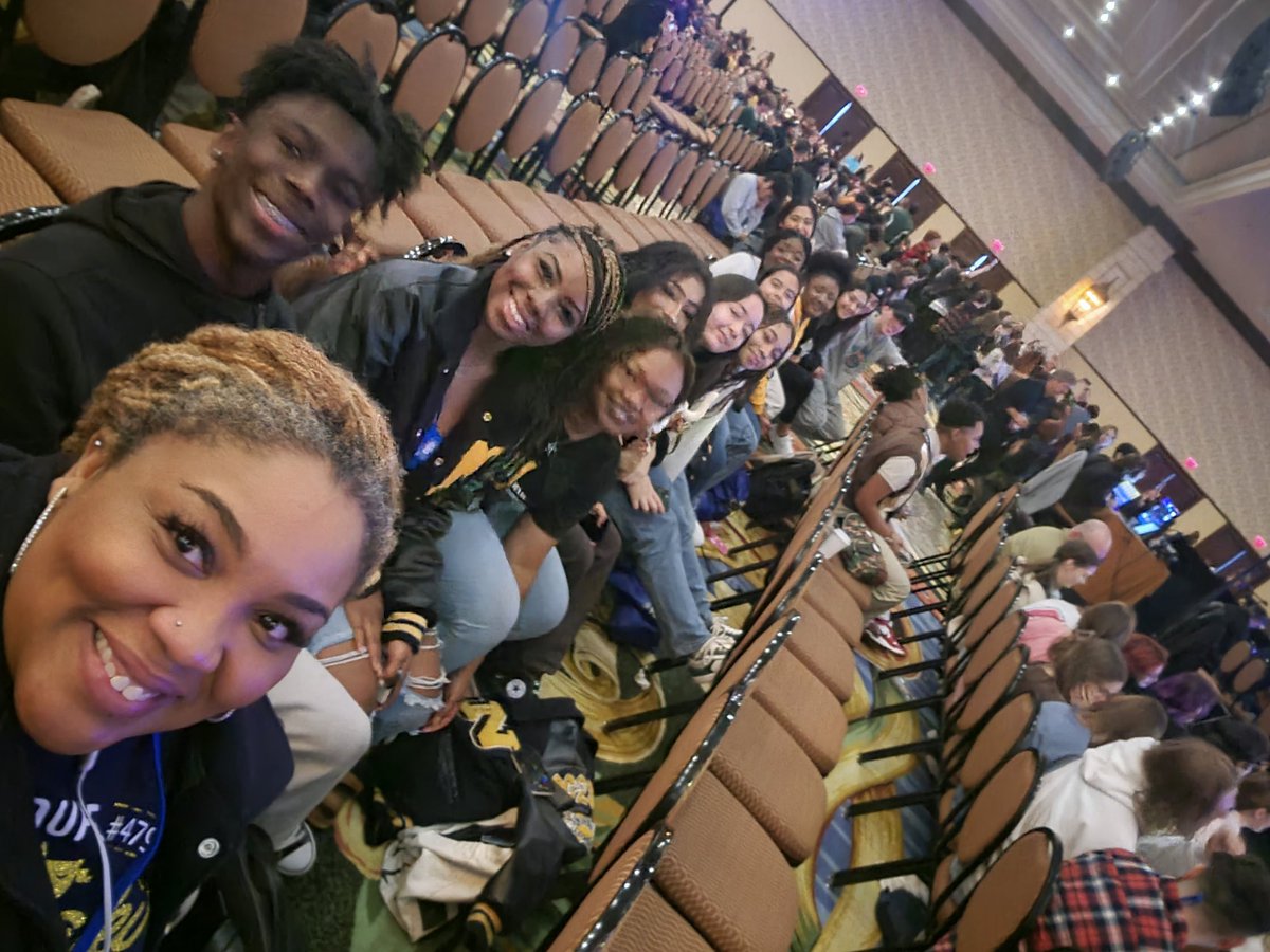 Nimitz Cougar Rep tweet media