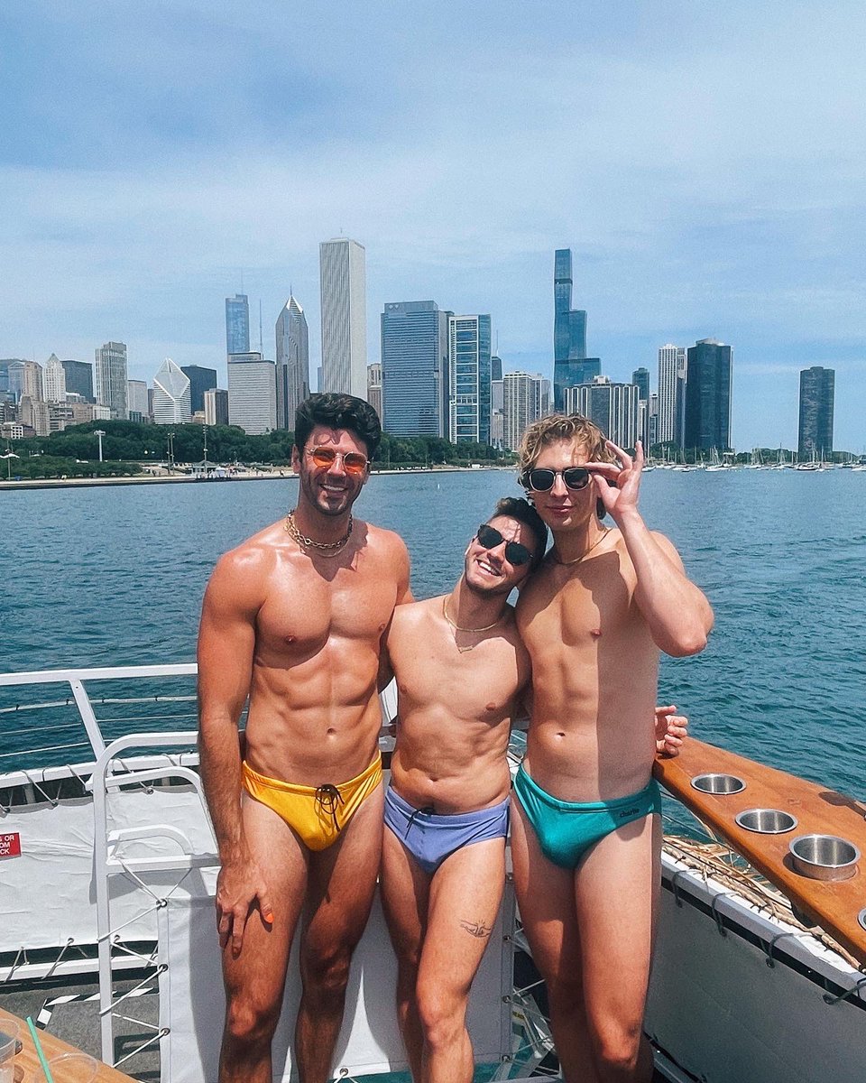 elvissako's tweet photo. happy birthday sexy daddy Deven,  I love you 🥰 https://t.co/pLGUxgWZIw