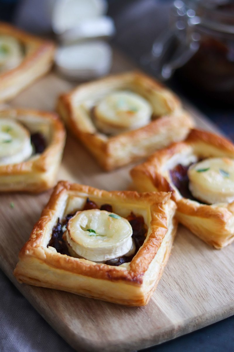 lostinf00d's tweet photo. Puff Pastry Goat's Cheese & Onion Tarts #CookBlogShare Curly's Cooking
https://t.co/fjM7bsiatX https://t.co/ZJ1Y9jnH0R