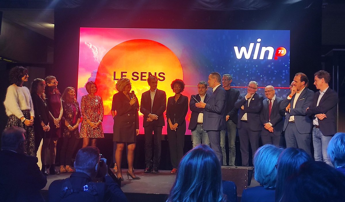 ChocolatSavoie's tweet photo. Superbe soirée Win73 à @airportchambery ! Un immense honneur d'être nominée parmi les 3 finalistes du Trophée #FemmesFormidables @FCEFrance délégation Savoie et d'être lauréate bronze de cette 1ère édition🥉
Félicitations à @lindaprofitJCI pour sa🥇et à @Chris_transfoRH pour sa🥈 https://t.co/jNxOc6qgB8