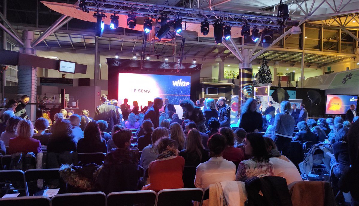 ChocolatSavoie's tweet photo. Superbe soirée Win73 à @airportchambery ! Un immense honneur d'être nominée parmi les 3 finalistes du Trophée #FemmesFormidables @FCEFrance délégation Savoie et d'être lauréate bronze de cette 1ère édition🥉
Félicitations à @lindaprofitJCI pour sa🥇et à @Chris_transfoRH pour sa🥈 https://t.co/jNxOc6qgB8