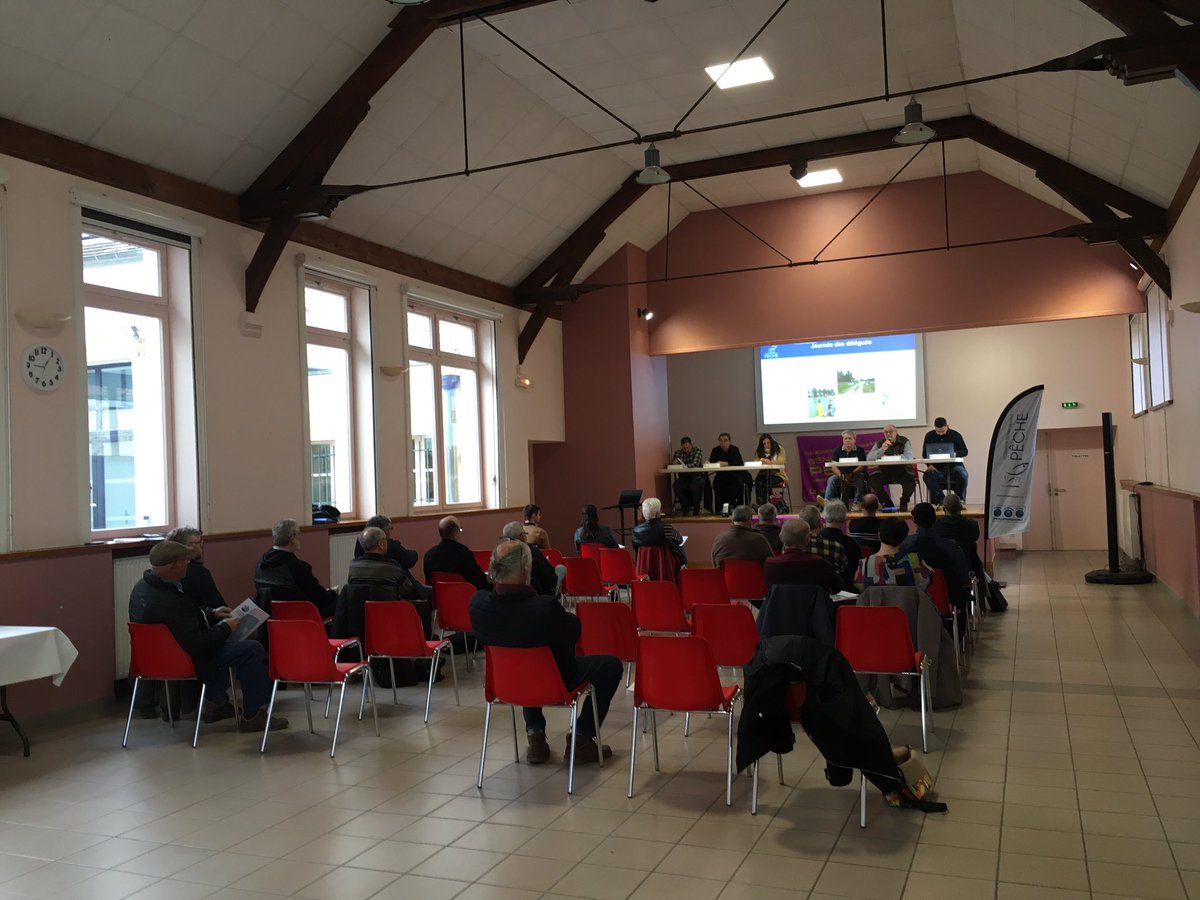 PecheIDF's tweet photo. L’association régionale est ravie d’avoir particip�� à la réunion des déléguées de la #FDAAPPMA 77 : sujets d’actualité des #AAPPMA et formations des élus sur plusieurs thématiques (politique de l’#eau, réseau associatif, développement du loisir #pêche …). 
#generationpeche https://t.co/scq16IenCs