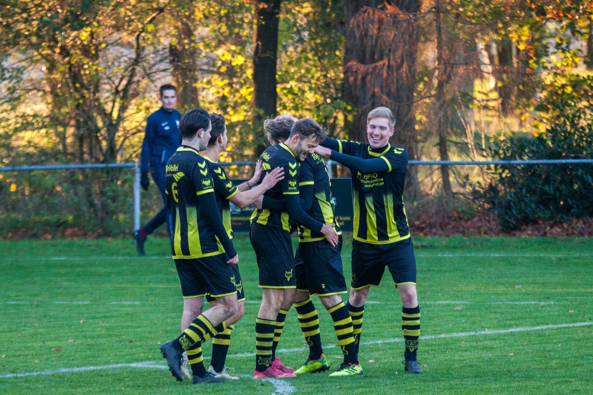 C.V.V. Redichem tweet media