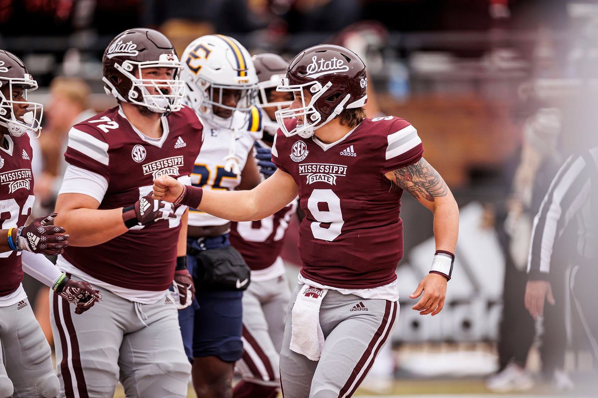 Senior day. Hail state forever. 🖤🐶