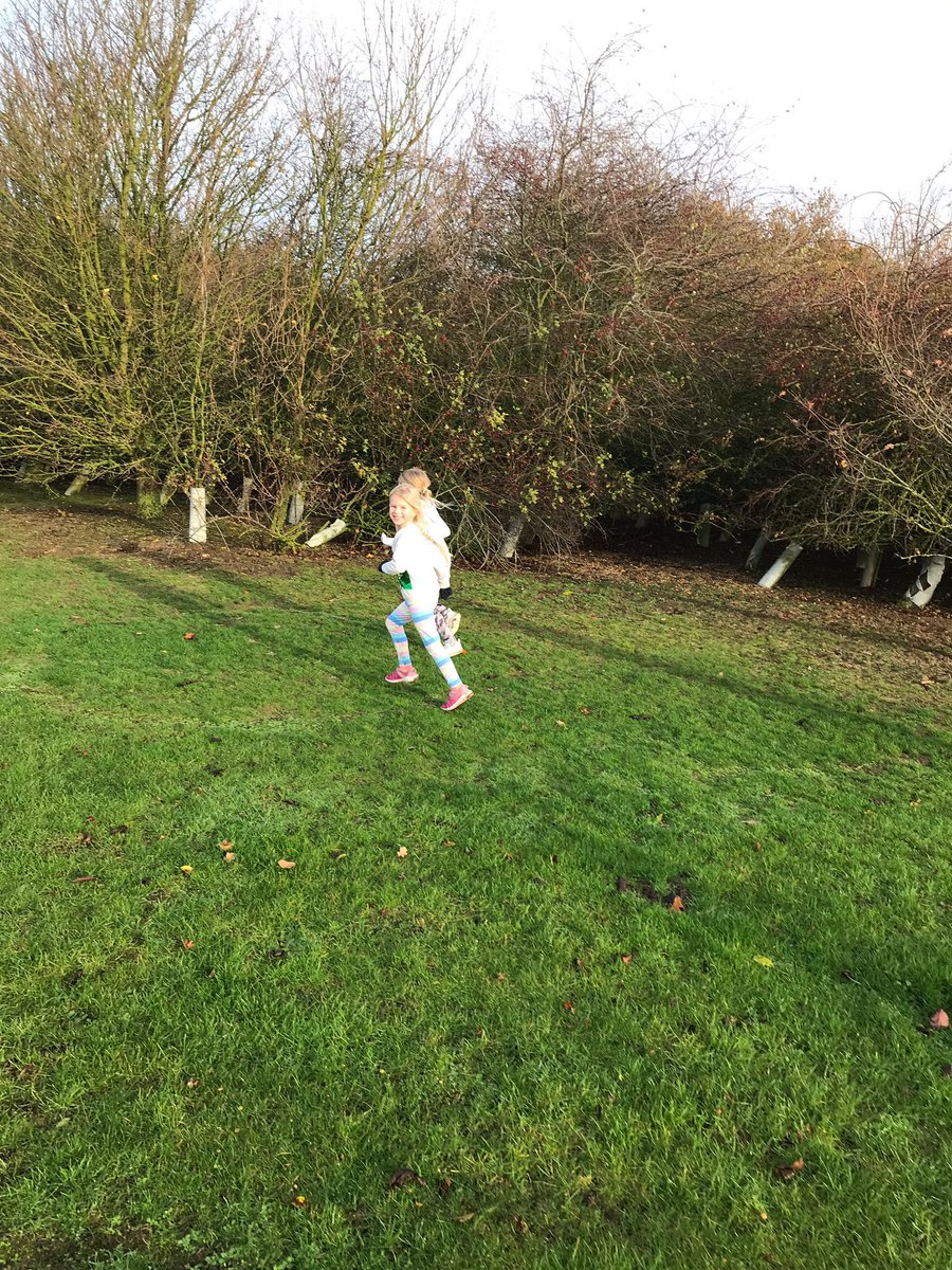 GCA_learning's tweet photo. Another wonderful @juniorparkrunUK event at Jubilee Park. It was wonderful to see so many pupils and staff attending from across the @AcesTrust @SpaldwickPrima1 @GBAcademy2 @Cr0mwellAcademy #GCAhealth #GCAwellbeing #GCApe @Juniper90174700 https://t.co/CRmafw7ZIm