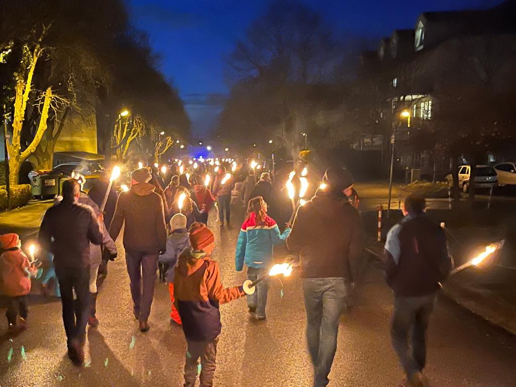 Unsere Aktion für mehr #Lärmschutz wegen des zusätzlichen #Bahnlärms auf Grund des Nordzulaufs #Brenner Tunnel war ein voller Erfolg! #BahnlärmKirchseeon