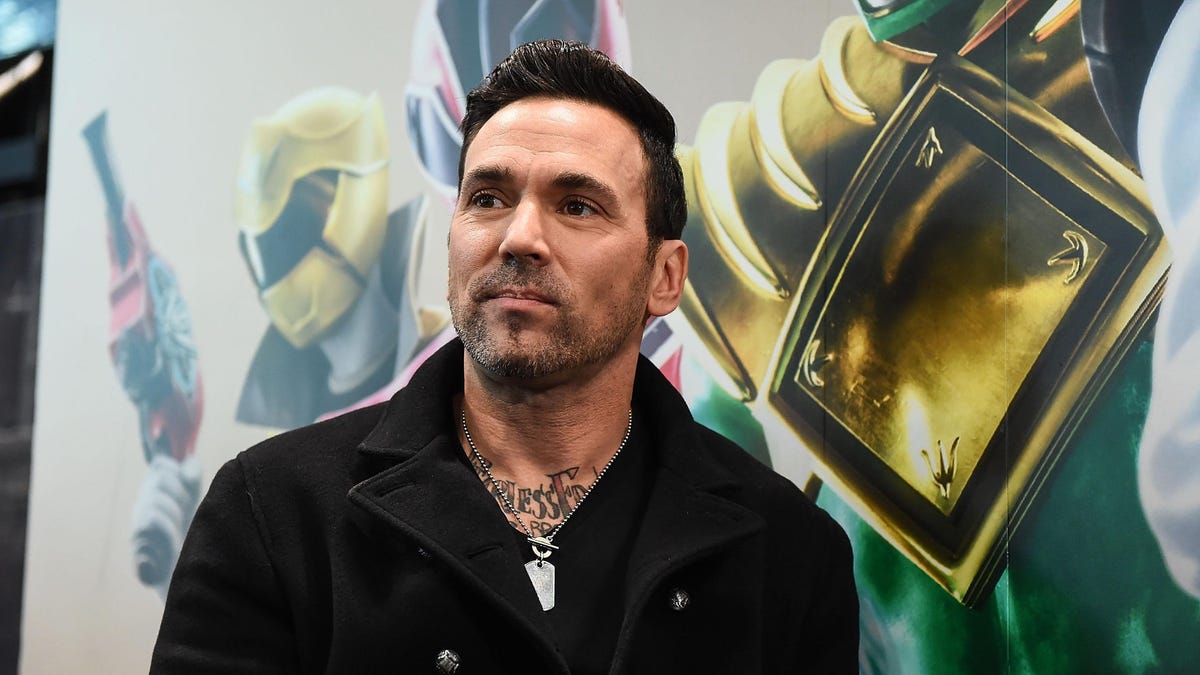 TheAVClub's tweet image. R.I.P. Jason David Frank, longtime star of Power Rangers dlvr.it/Sd537p