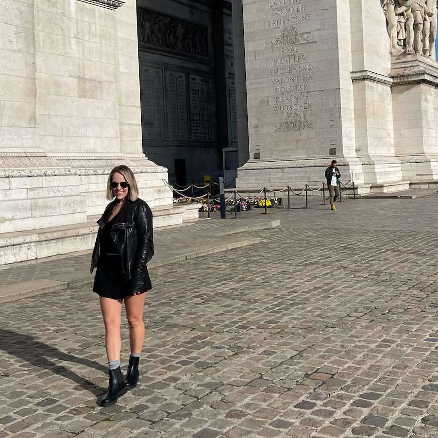 Coming in hot with another promotion to share! 🔥🎉 Congratulations to Katarina, who has been promoted to our NEW position, Director of Performance Marketing! #ProudAgencyMoments #Congrats #Promotion