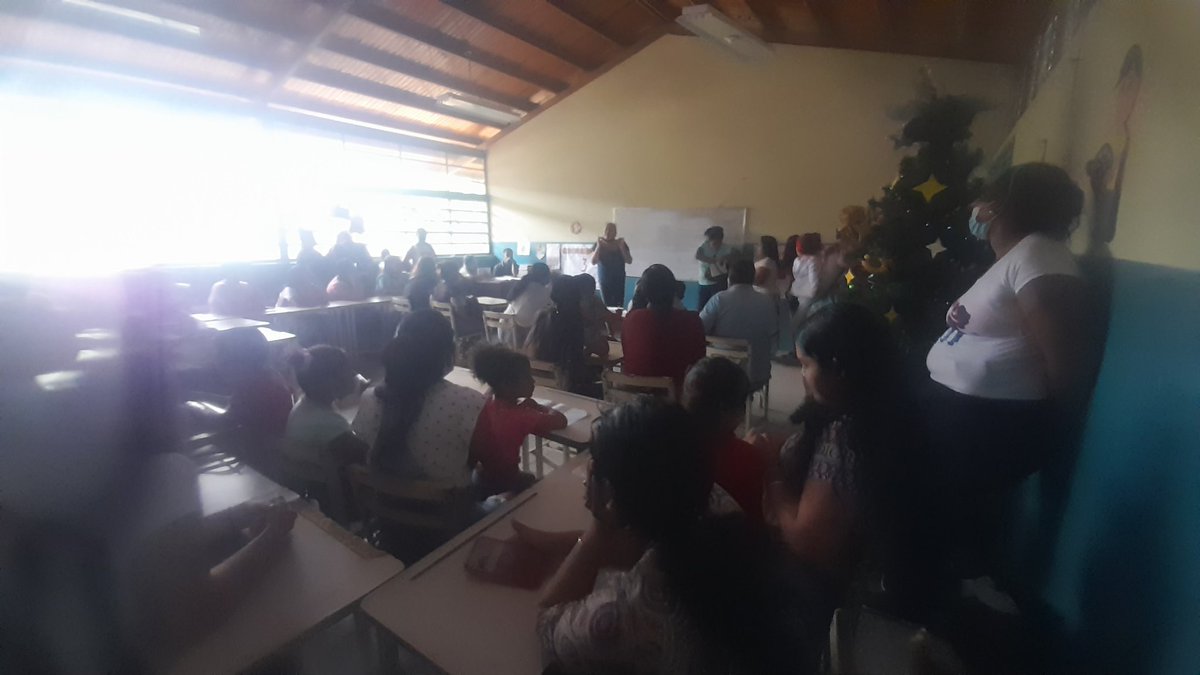 AntonioMariaPR's tweet photo. Elección del Consejo Educativo y el Movimiento Bolivariano de Familia @NicolasMaduro @MPPEDUCACION @ZonaEducTachira @Berzabethg1 @Crazet2011 @BolivarianasZET @Div_Ini_Pri_Esp @FernandoRojas6 https://t.co/HkUFZVEOJu