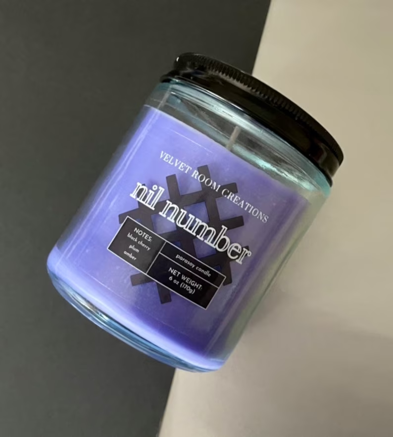 velvetroomba's tweet photo. want something to burn while this platform falls apart? want it to smell good, too? or maybe just want to get started on christmas gifts? velvet room creations has your back. link below 🔻 https://t.co/LENB4Eyfcu