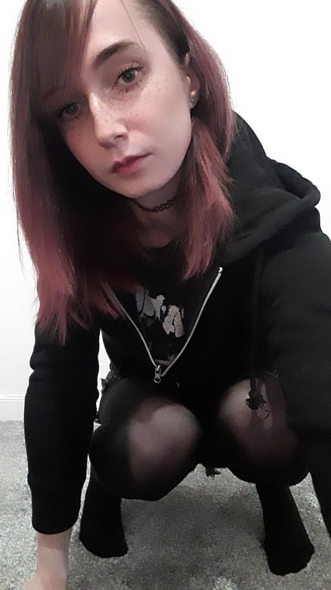AmeliaJean21's tweet photo. Hiya #lgbtq🌈 #lgbtqia #trans #transgender #tgirl #transpride #maletofemale #HRT #pansexual #transscotland #proudtranswoman #mtftransgender #transisbeautiful #transgirl https://t.co/iKwIZ2fRMx