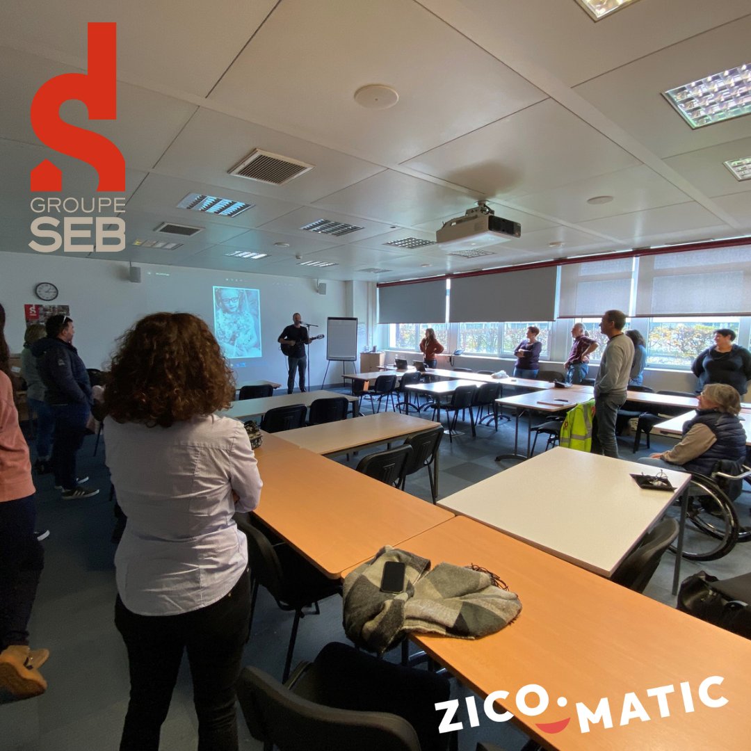 associationzicomatic tweet media