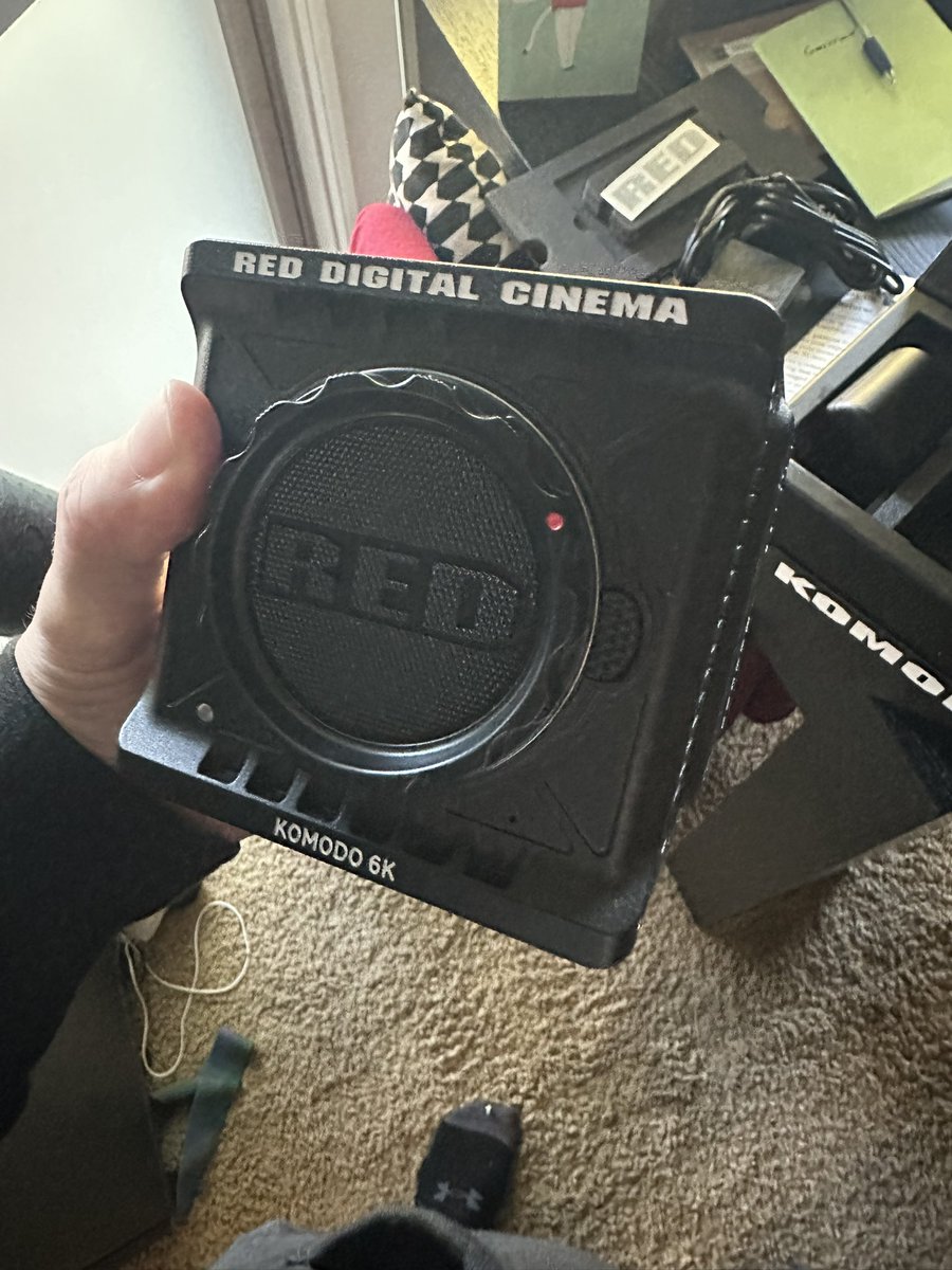 KarlWhinnery's tweet photo. Got a Red Komodo! Super excited to get this all rigged up and start putting it through its paces.
#hotkarlproductions #reddigital #redkomodo #komodo #cinematography #camera #cinemacamera #Filmmaker #filmmakers #filmmaking https://t.co/t5M07LRFLw