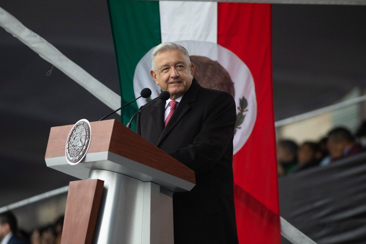 JesusRCuevas's tweet photo. El pdte @lopezobrador_ dijo que el asesinato de Madero "ayuda a entender el porqué de nuestra estrategia política: si no estuviéramos respaldados por la mayoría de los mexicanos... ya nos habrían derrotado los conservadores, o habríamos tenido que someternos a sus intereses". https://t.co/NYCZfrO2YY