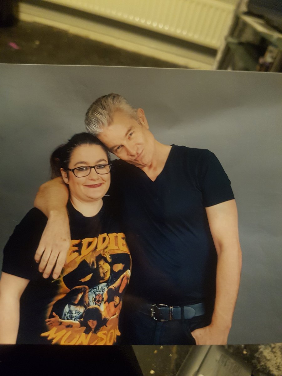 Such a lovely amazing gawjuss man this made my day alot beta :-) lol btw id happily bite u lmao  sorry ha 
Thank you james <a href="/JamesMarstersOf/">James Marsters</a>  i have loved u since i was 10 years old am 32 now 
Ur a true gent :-) hope to meet u again soon much love  xxxxxx