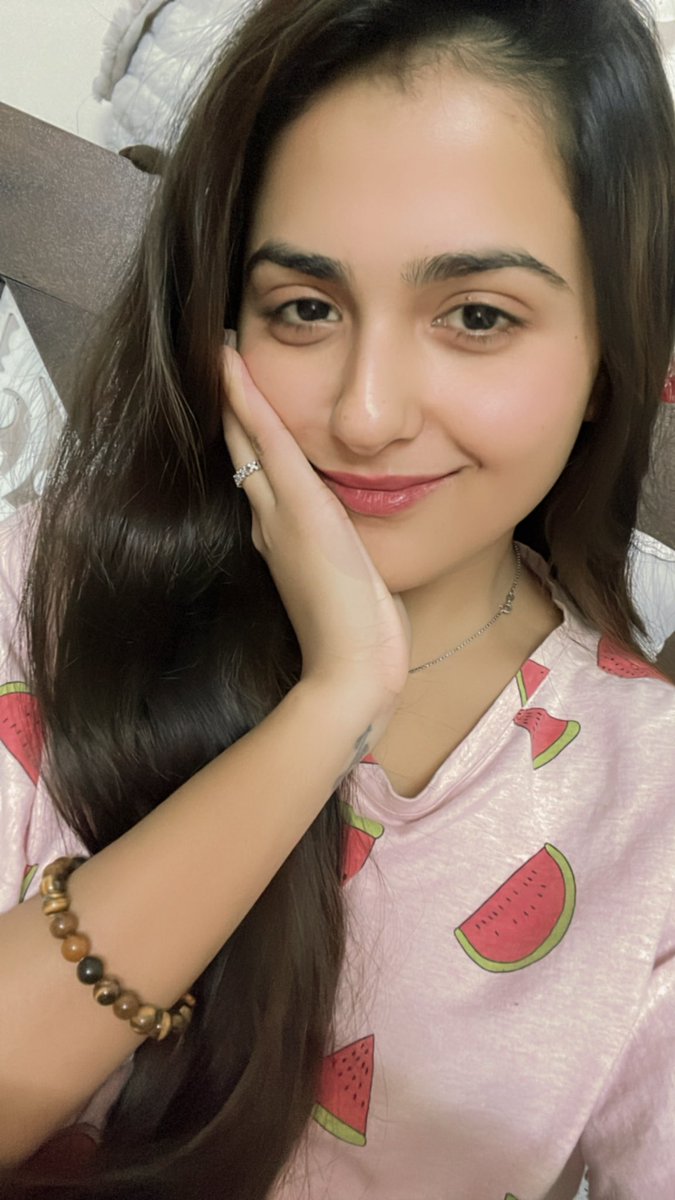 Debattama_sah's tweet photo. Hi all! Tried to answer as many questions as I could today! It was so much fun! Loved to answer those questions! Letโs do this again soon someday! Thankyou for being patient and showering your love ! ๐โจ๐๐ปโฅ๏ธ goodnight all! #AskDeba was good :) https://t.co/nVzt76SGwE