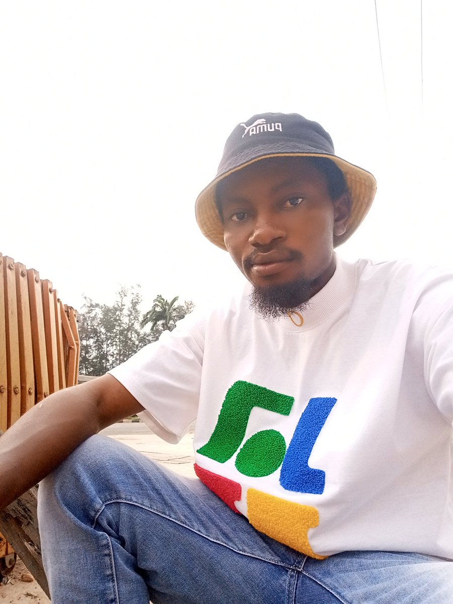 EdwinEnenche's tweet image. My face is here