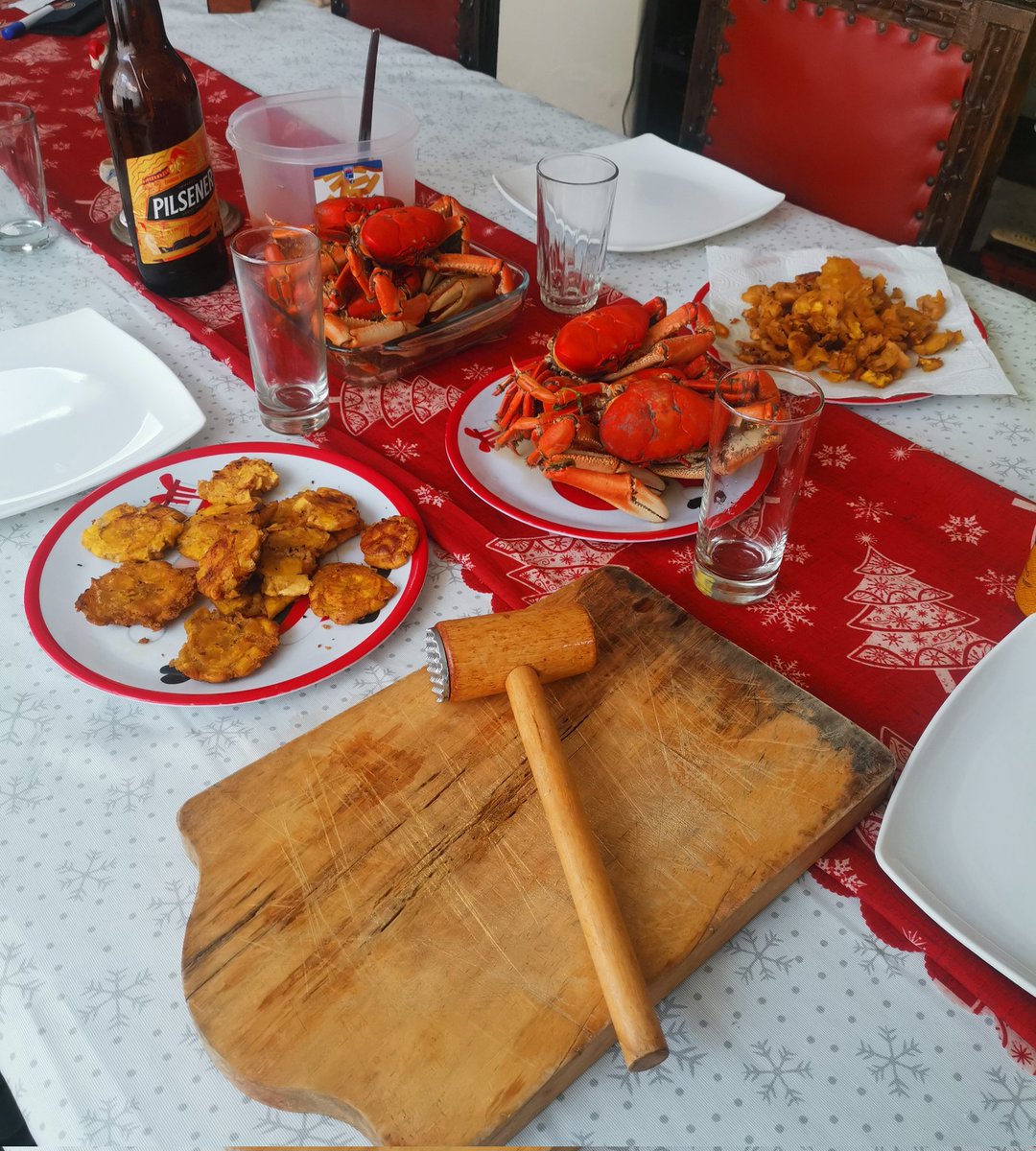 Y que sería del fútbol sin los típicos cangrejos 😋😋😋🇪🇨❤️ Ecuador ganó oooo 2:0 🇪🇨🇪🇨🇪🇨🇪🇨💃💃💃💃