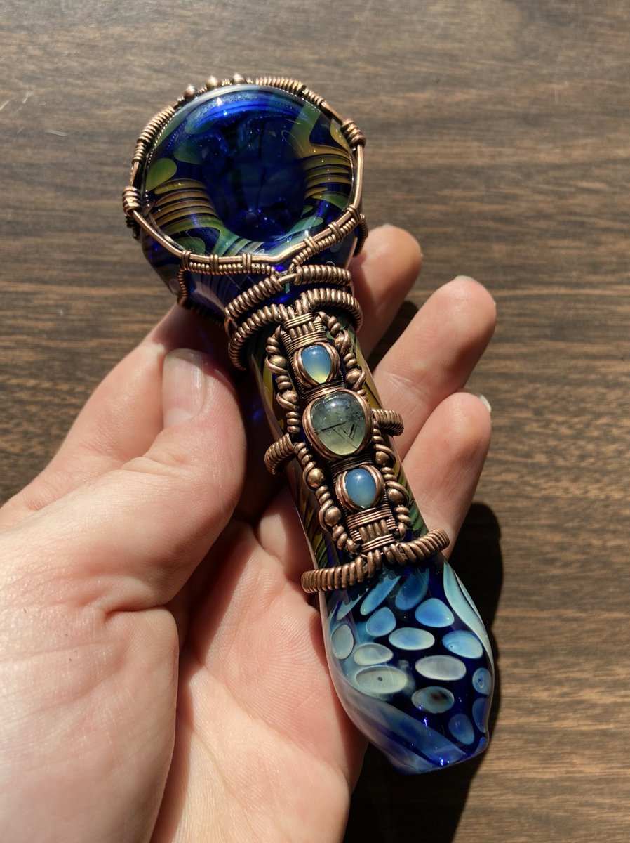 theSMITHST0NIAN's tweet image. 💧Water VS Earth🌎

Which one would you snag?👀