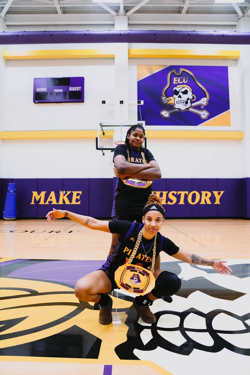 Tonight’s Players of the Game: <a href="/TiaraChambers33/">Tii</a> &amp; <a href="/morgmoseley/">ben.eth</a> 

#Family 🏴‍☠️