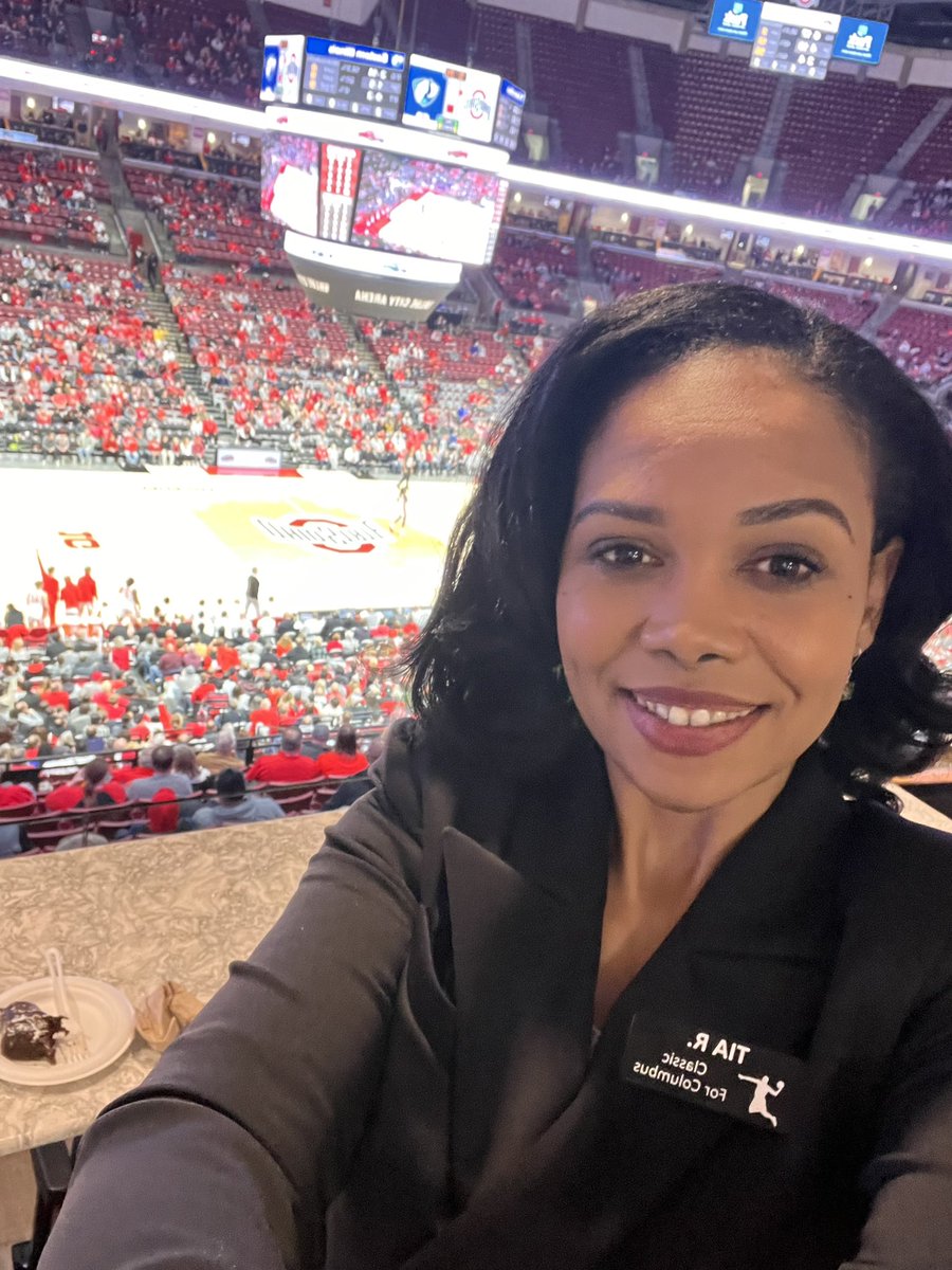 thramey's tweet image. I had a great time at the Buckeye Game this week for the Classic for Columbus Pre-Game mixer.