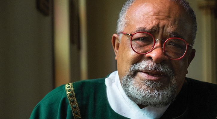 StAnthonyMag's tweet photo. A Catholic Response to Racism  https://t.co/BJK9BXyDO4 https://t.co/HdqfsTr4yb