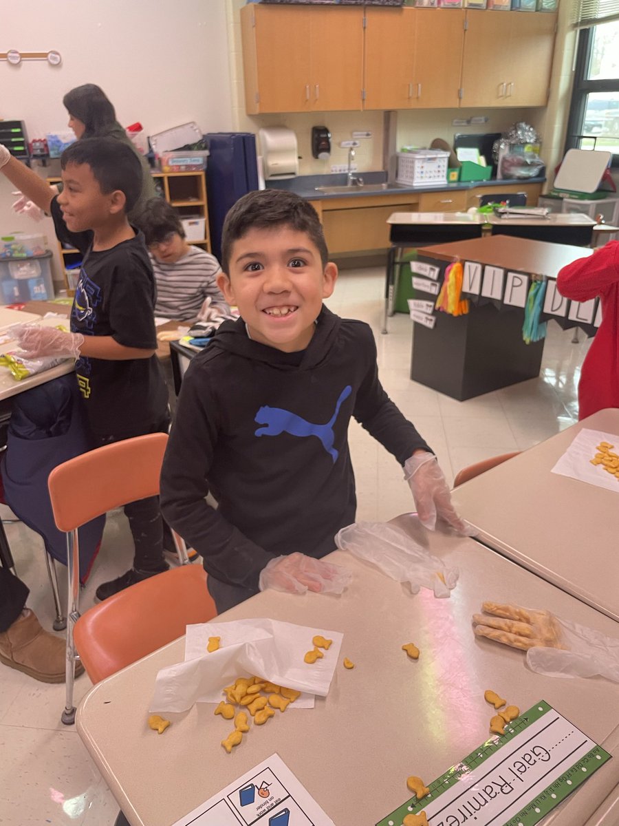 Jennifer Zanayed tweet media