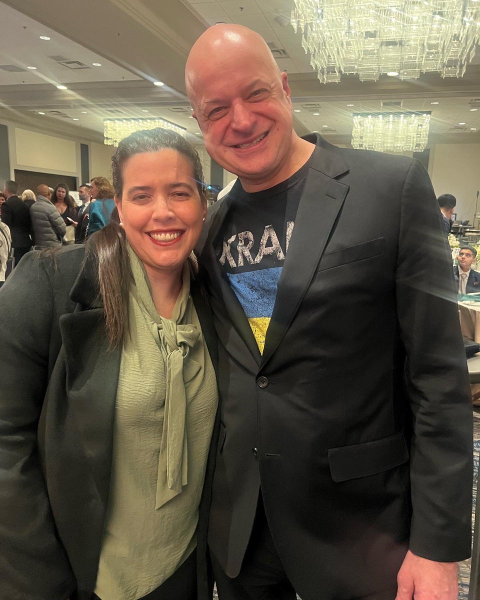 maffleming's tweet photo. If you are looking to help countries in need, @medglobalorg is the way to go. It was so inspirational to meet leaders that are helping war-torn communities. They not only provide AI technology to these communities but also provide their time and services.❤️Please check them out! https://t.co/F1YmExFMkm