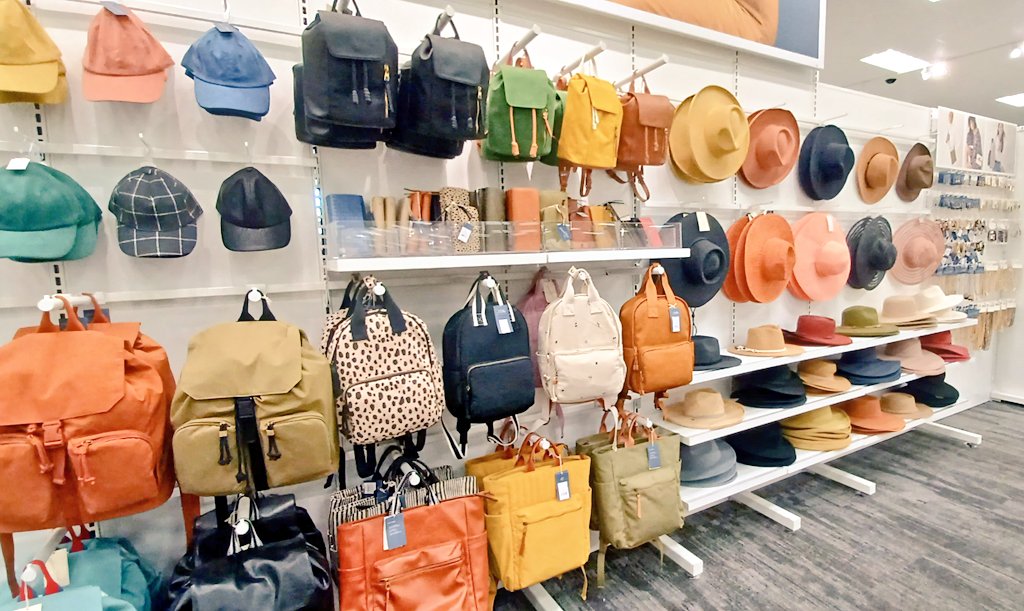 CheyanneTuesday tweet media