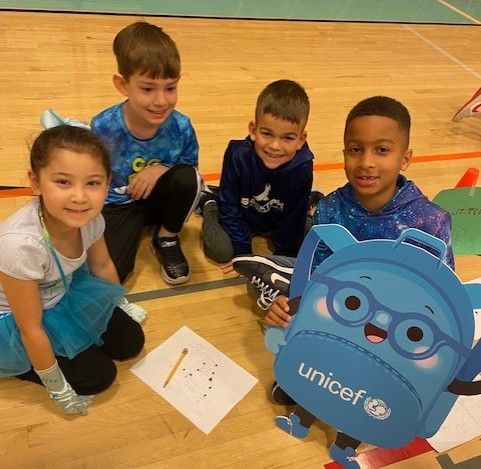 BISCSouthLoop's tweet image. Year 3 enjoyed the World Children's Day Student Take over.
#NAEUnicef #NAEWorldChildrensDay #NAETheAmericas
#CreateYourFuture #Limitless #AcademicExcellence #AlwaysLearning #DrawnHere #NordAngliaEducation