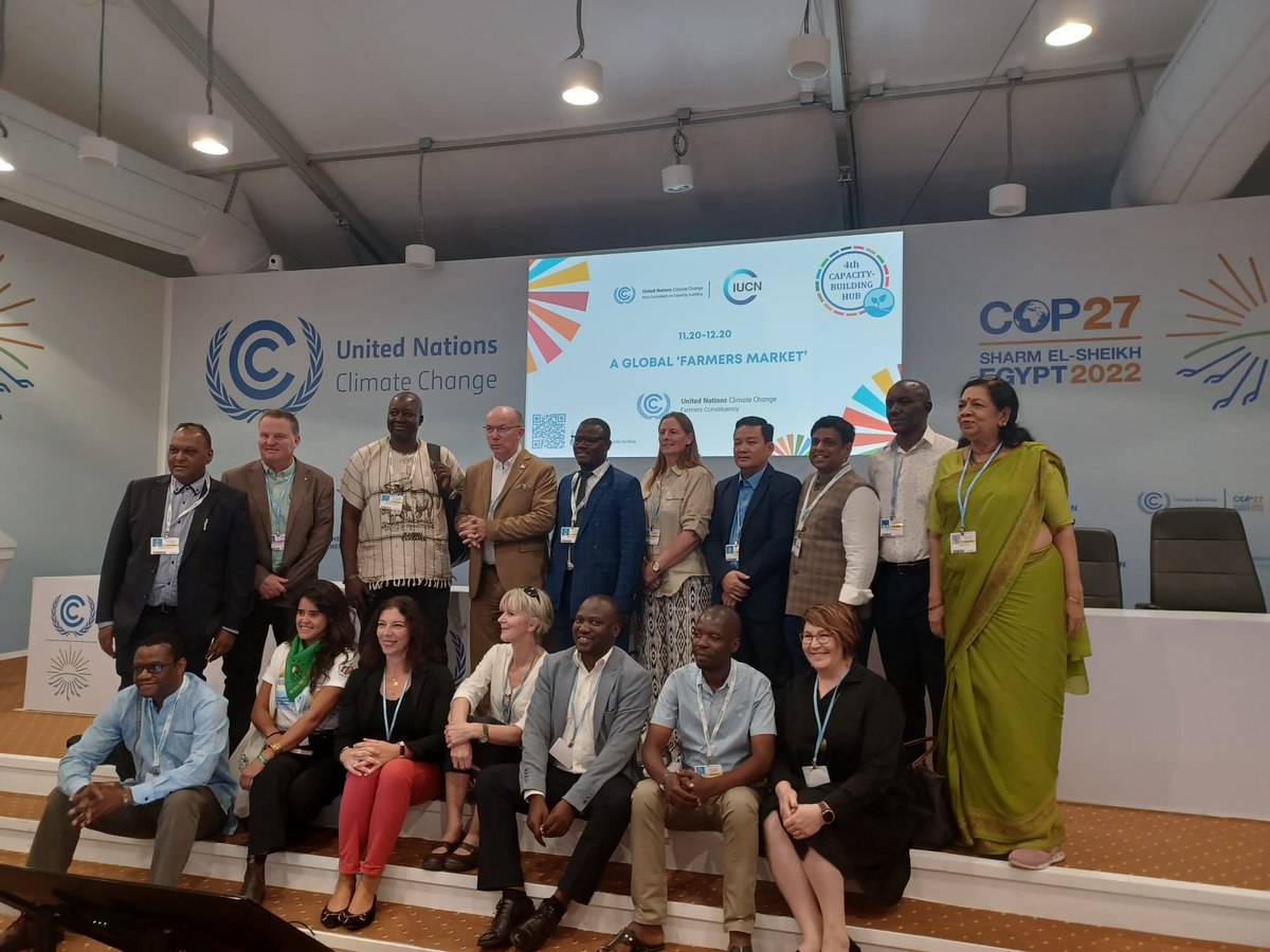 ArnoldPuech's tweet photo. #COP27 est terminé. L'agriculture a montrée qu'elle est en transition pour être moins dépendante du carbone fossile, émettre moins de carbone voir même en stocké plus.
La conclusion oblige à baisser notre empreinte toute en assurant la sécurité alimentaire. #Farmers4climate https://t.co/Jp3eaeVkFy
