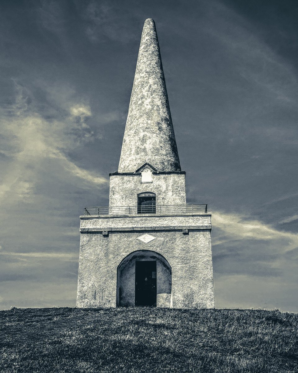 The Obelisk, Killiney Hill #Dublin @PhotosOfDublin @OldDublinTown @OldeEire