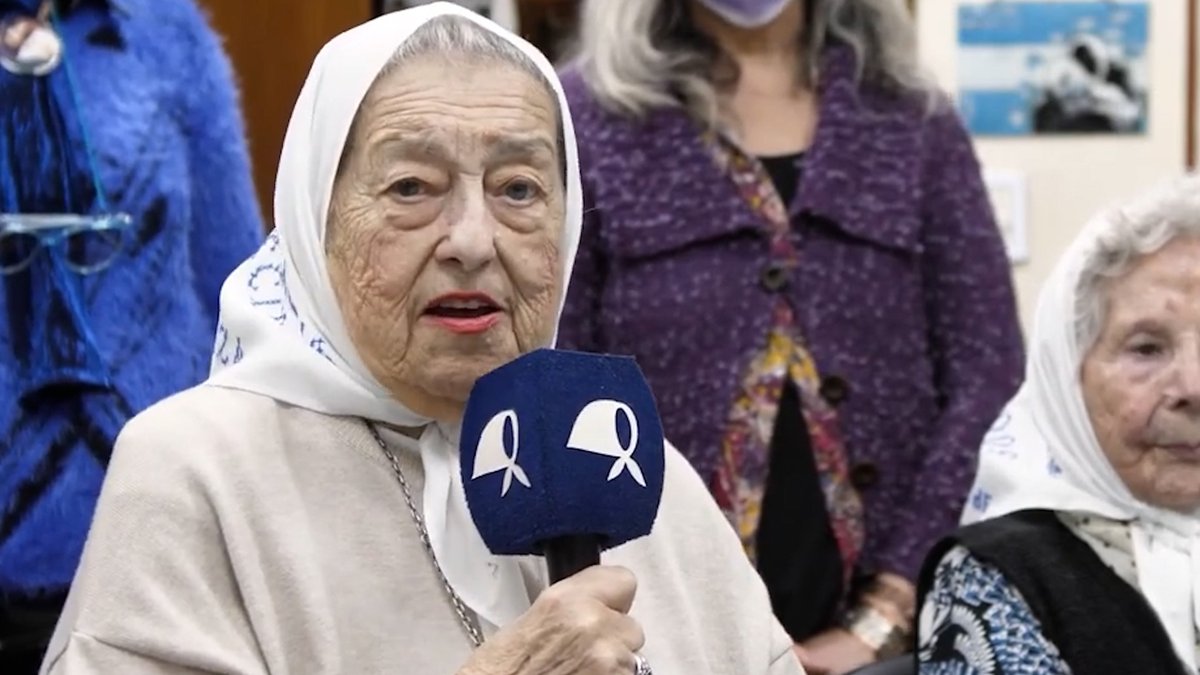 ContrarelojM's tweet photo. 🇦🇷Murió Hebe de Bonafini 

https://t.co/CZpznkx9Qs https://t.co/mHpmgXp789