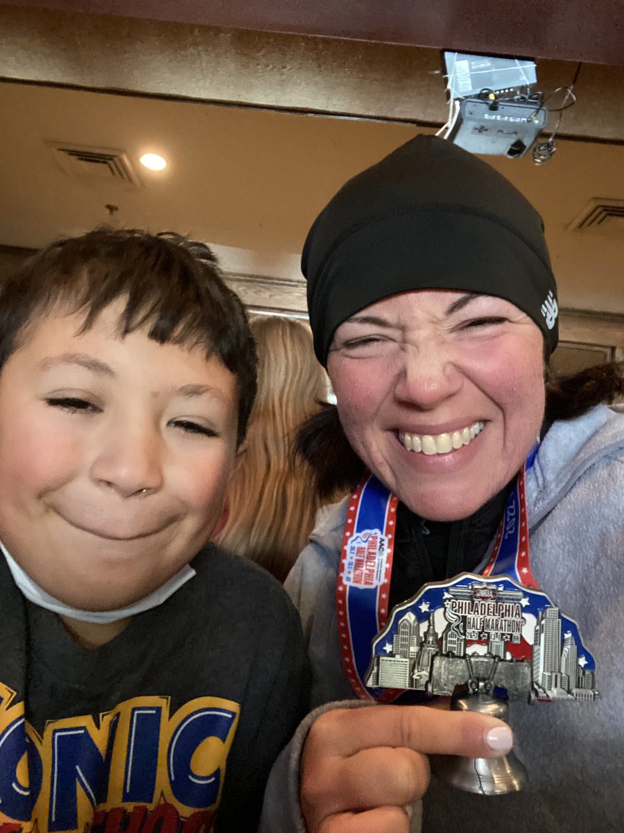 KMMcPartland's tweet photo. If you run 2 halfs in the same calendar year, can you say you’ve run a full? In the City of Brotherly ❤️, what an amazing #phillyweekend2022! 31 degrees at start, crossed finish with #eyeofthetiger playing, @aaronjkowalski!! #PhillyMarathon #phillyhalf @Philly_Marathon #rocky3 https://t.co/7MppSRsPXd